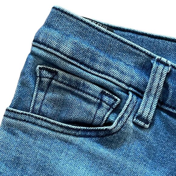 J Brand Light Wash Skinny Leg Jeans 26 - Picture 4 of 10